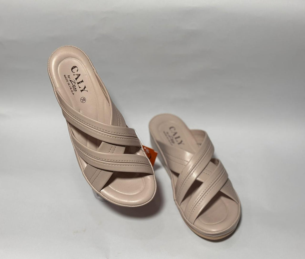 Women’s Medicated Comfort Slides – Ultra Soft | Durable | Crafted for All-Day Ease
